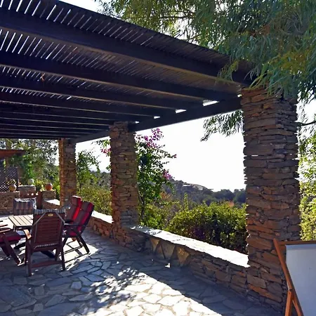 Family With A Fantastic Sea View, 5 Minutes From The Beaches Koundouros